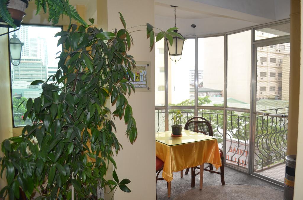 Saint Illian'S Inn Makati Makati City Exteriér fotografie