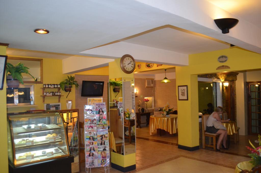 Saint Illian'S Inn Makati Makati City Exteriér fotografie