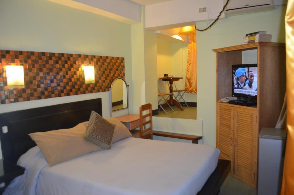 Saint Illian'S Inn Makati Makati City Exteriér fotografie