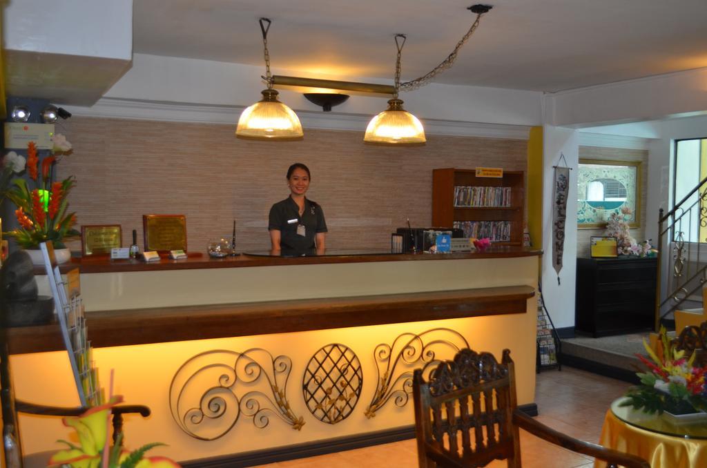 Saint Illian'S Inn Makati Makati City Exteriér fotografie