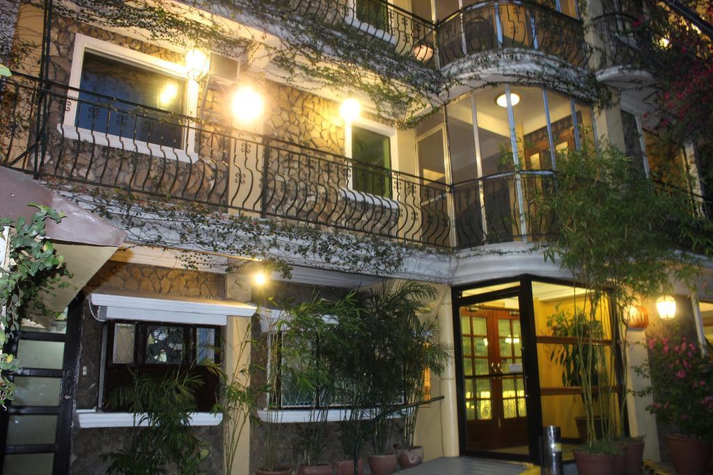 Saint Illian'S Inn Makati Makati City Exteriér fotografie