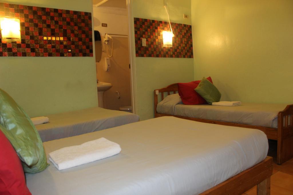 Saint Illian'S Inn Makati Makati City Exteriér fotografie