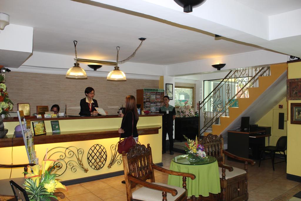 Saint Illian'S Inn Makati Makati City Exteriér fotografie